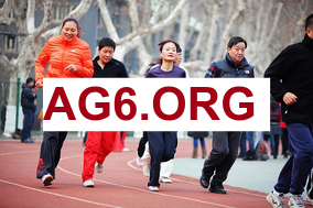 阿斯：恩里克在对阵巴萨赛前谈论阿劳霍的视频曝光后引发球员崩溃